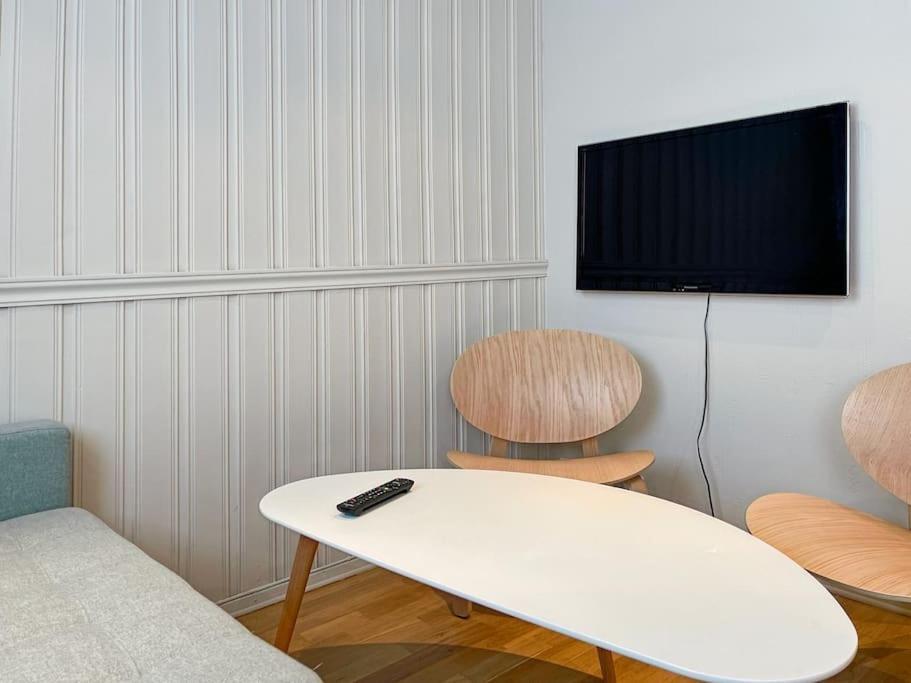 Ledaal Place 1 By Stavanger